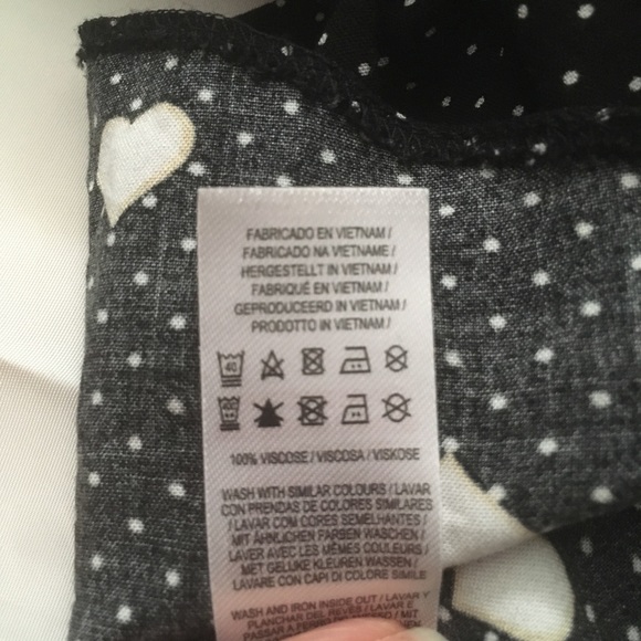 Primark button front shirt Black w/hearts and dots - Picture 8 of 8